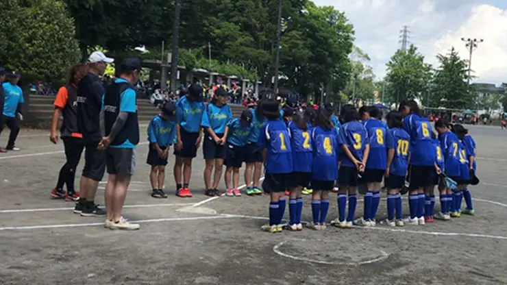 小学生フットベースボール